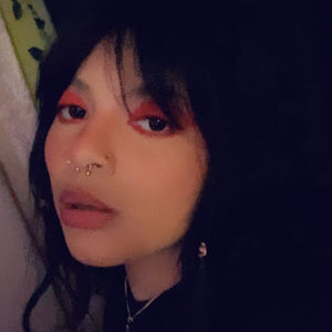 Meet your Posher, Valeria